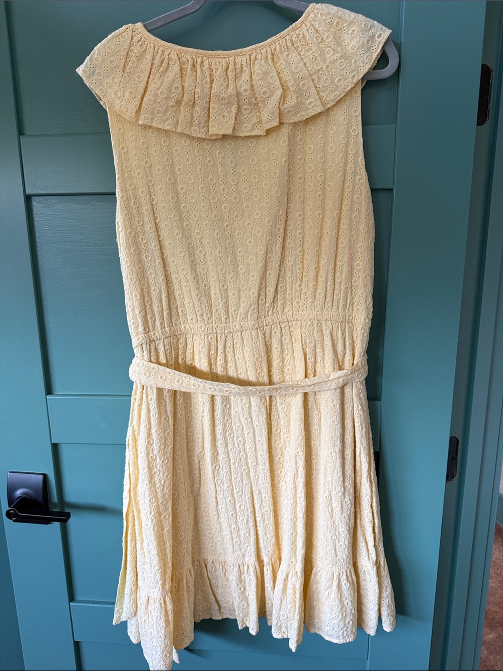 LC Lauren Conrad Pale Yellow Dress - Picture 4 of 5